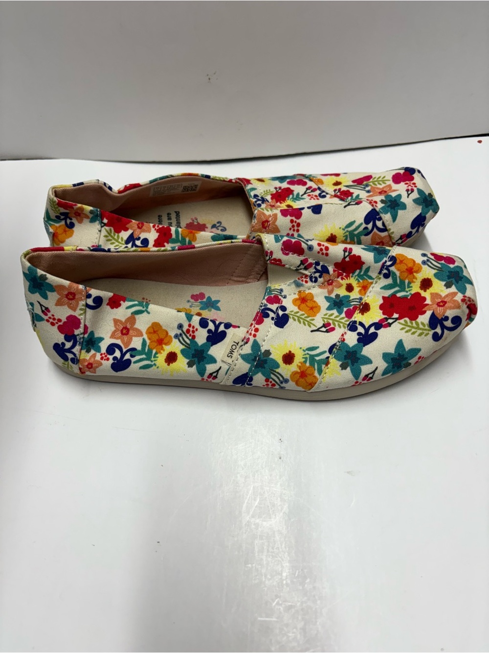 Toms Floral Classic Canvas Bloom Where You Are Planted Slip On Shoes Sz 7 - Picture 7 of 8